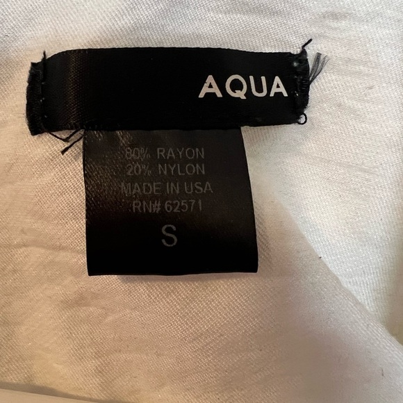 AQUA White Blazer - Size Small - Picture 7 of 7